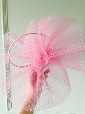 
                  
                    Fascinators
                  
                