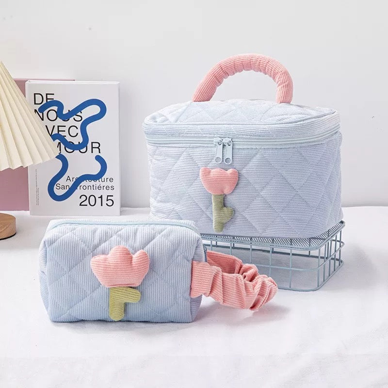 
                  
                    Tulip Cosmetic Bag Set
                  
                